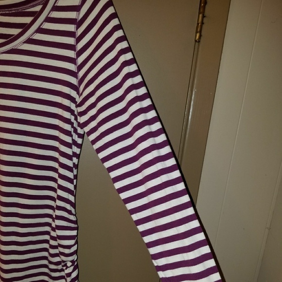 Old Navy Ladies Shirt Size Large - Picture 4 of 7